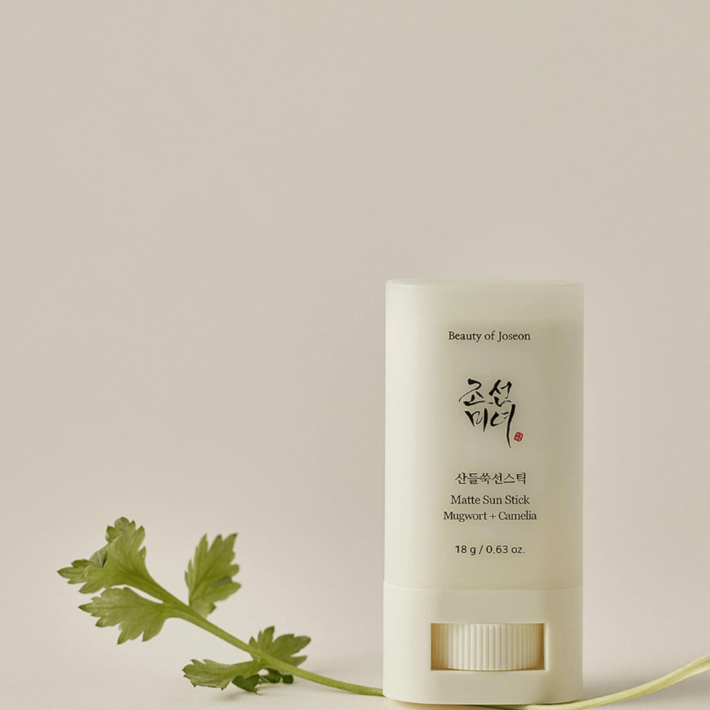 Matt Sun Stick SPF50+ PA++++ Mugwort + Camellia 